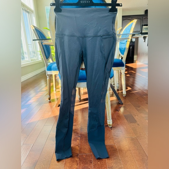 Lulu RARE Mesh High Waisted Leggings - Picture 1 of 3